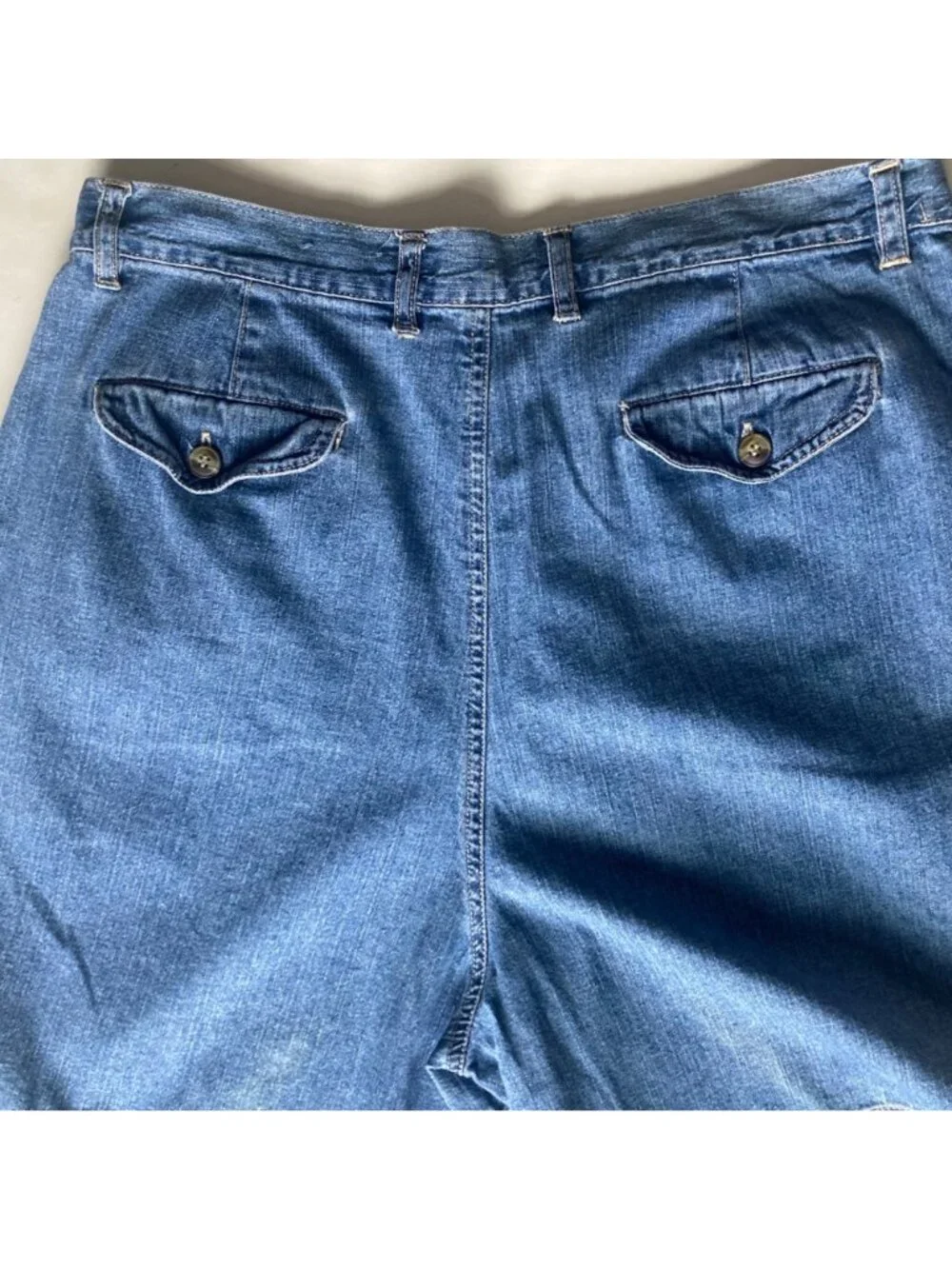 Vintage 90s Faded Glory Denim Shorts Womens 16 High Waisted Pleated 35" Waist - Picture 7 of 10